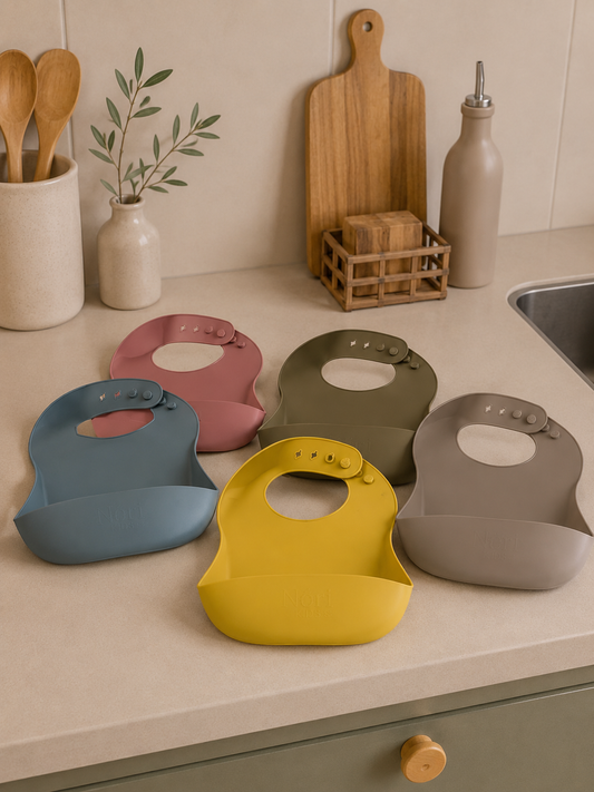 Babetes Ajustáveis com Bolso